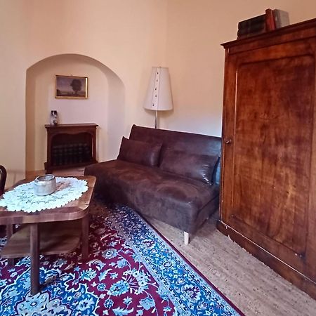 Ferienwohnung Antik 고타 외부 사진