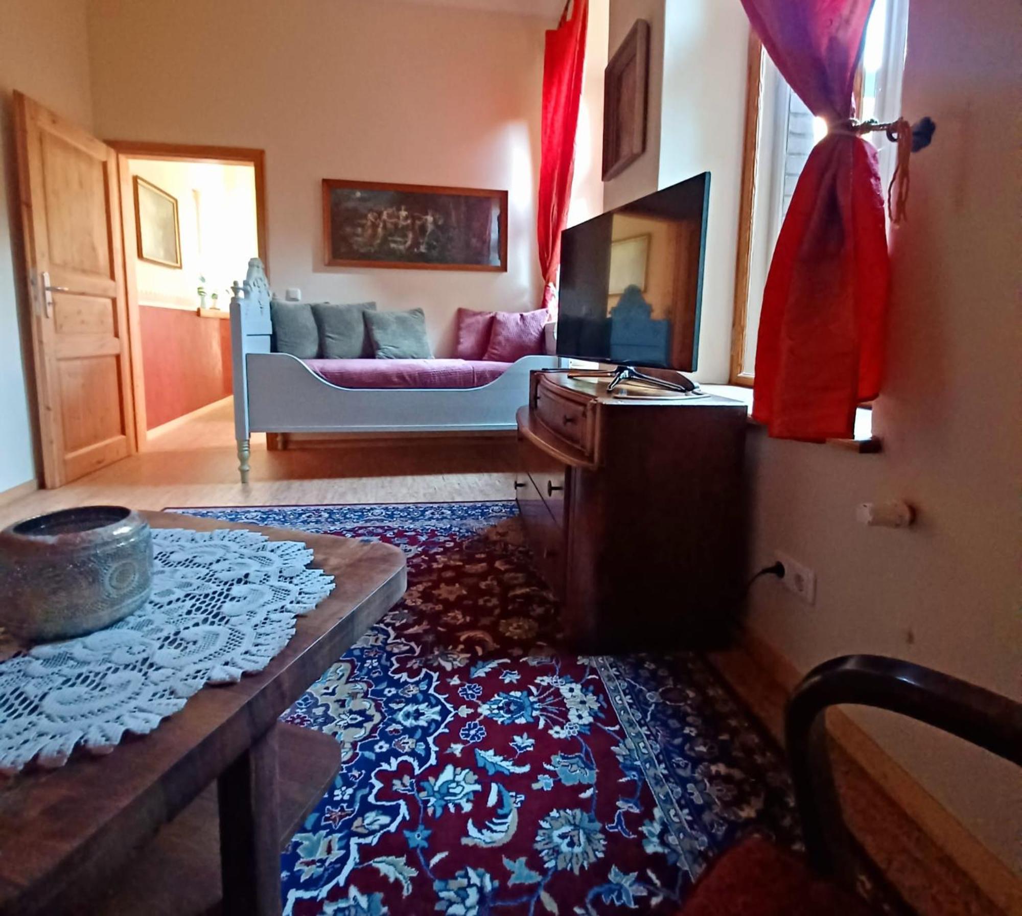 Ferienwohnung Antik 고타 외부 사진